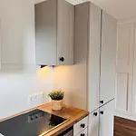 Neu - Frisch Renoviertes Ferienapartment 