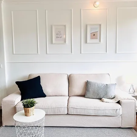Neu - Frisch Renoviertes Ferienapartment 
