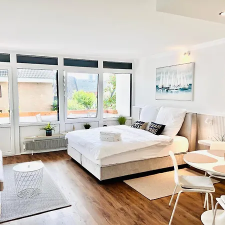 Appartement Neu - Frisch Renoviertes Ferienapartment 