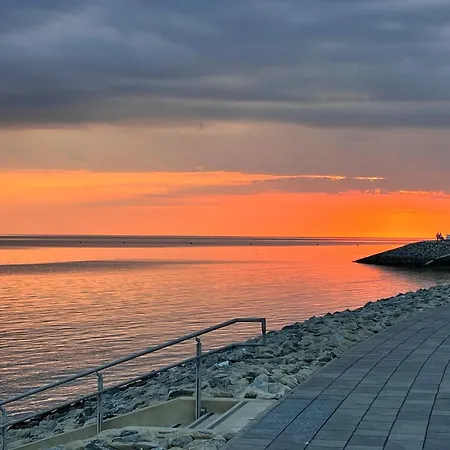 Neu - Frisch Renoviertes Ferienapartment 