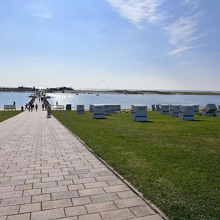 Neu - Frisch Renoviertes Ferienapartment 